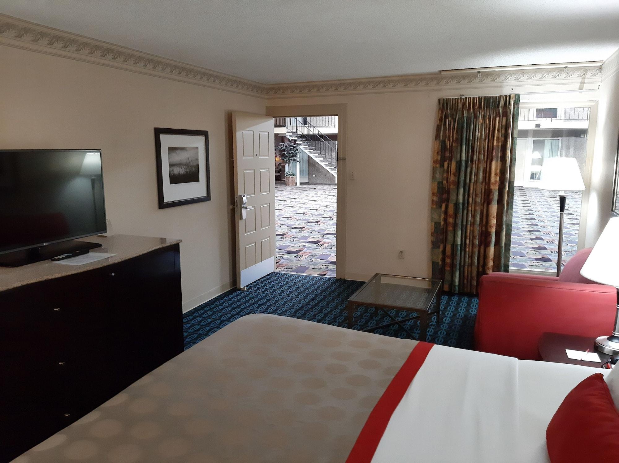 รามาดา บาย วินด์แฮม สเตอร์ลิง Hotel ภายนอก รูปภาพ
